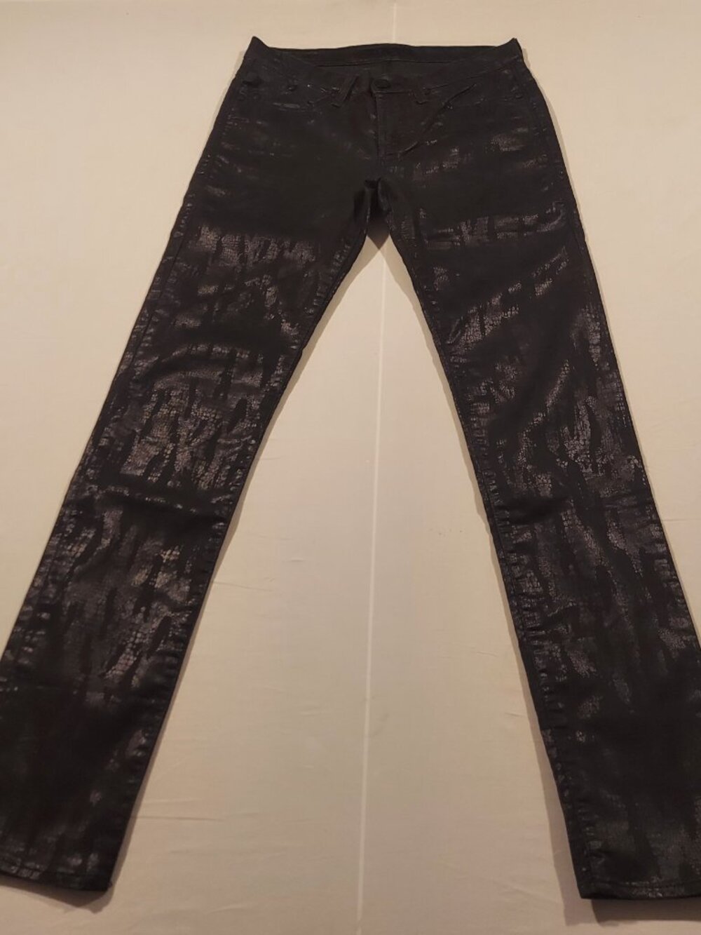 Rock & Republic Berlin Skinny Jeans Metallic Coated Black Women’s Size 6 - Picture 3 of 8
